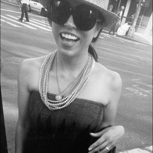 Meet your Posher, Angel Carmela